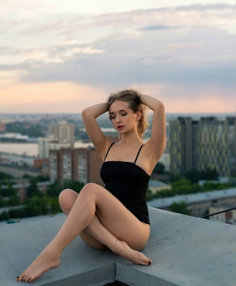 Дюся